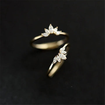 925 Sterling Silver Pavé Crystal Plating 14k Gold Crown Ring - LaVie Jewelery