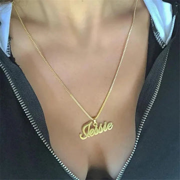"The Signature" Personalized Nameplate Necklace - LaVie Jewelery