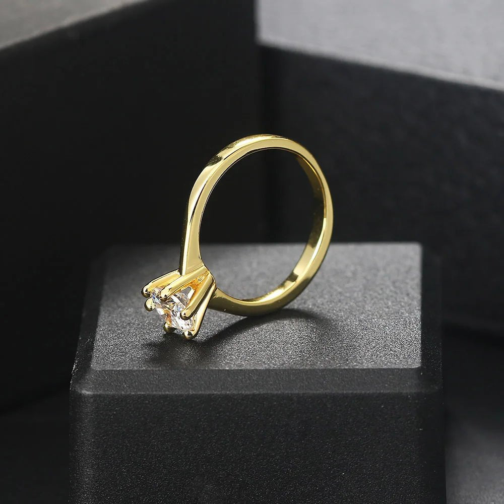 Crystal Wedding Ring - LaVie Jewelery