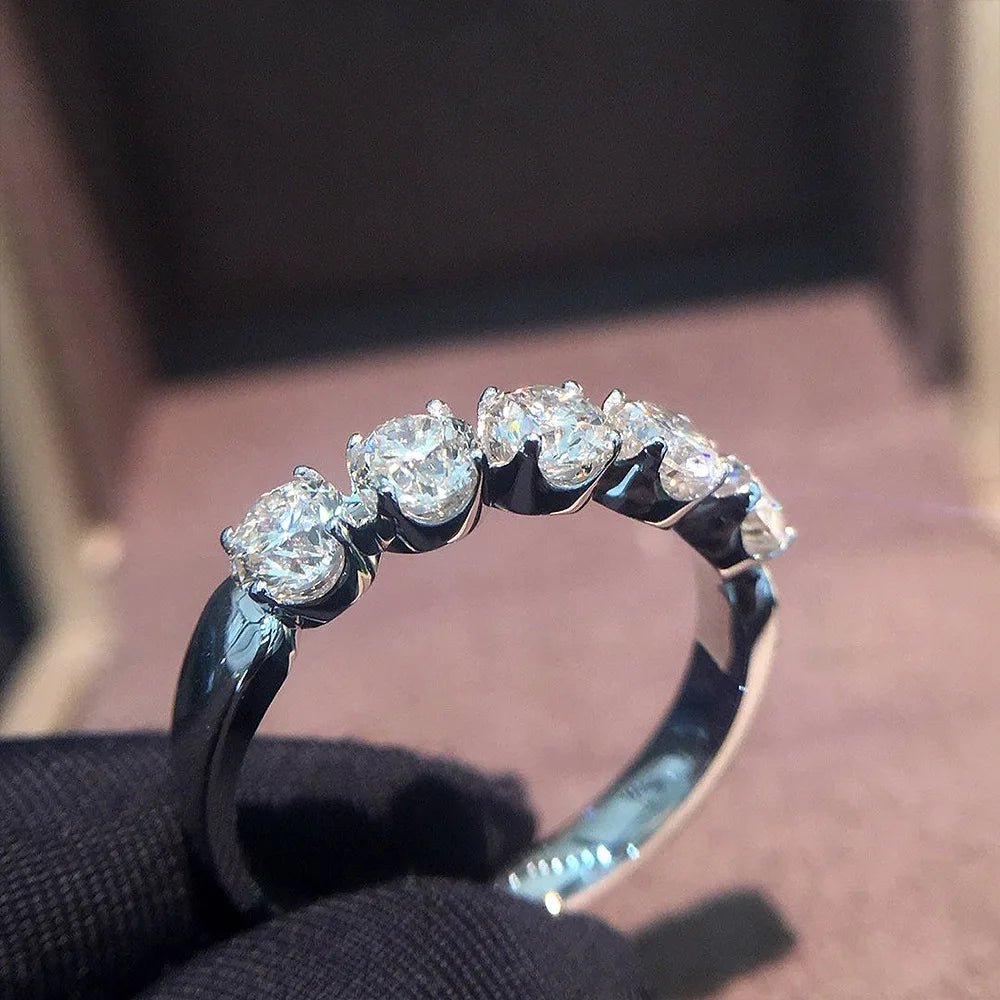 925 Sterling Silver Single Row Elegant Crystal Moissanite Rings - LaVie Jewelery