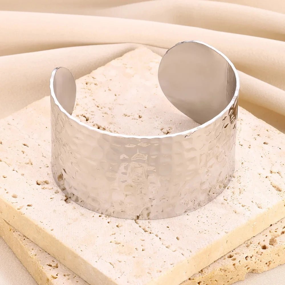 Exquisite Classic Gold Color Stainless Steel Bangles Cuff Bracelet - LaVie Jewelery