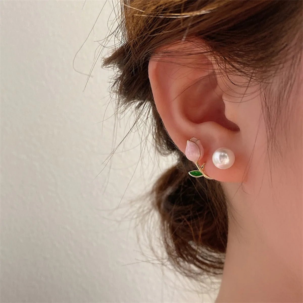 French Tulip Flower Pearl Stud Earrings Pearl Earrings - LaVie Jewelery
