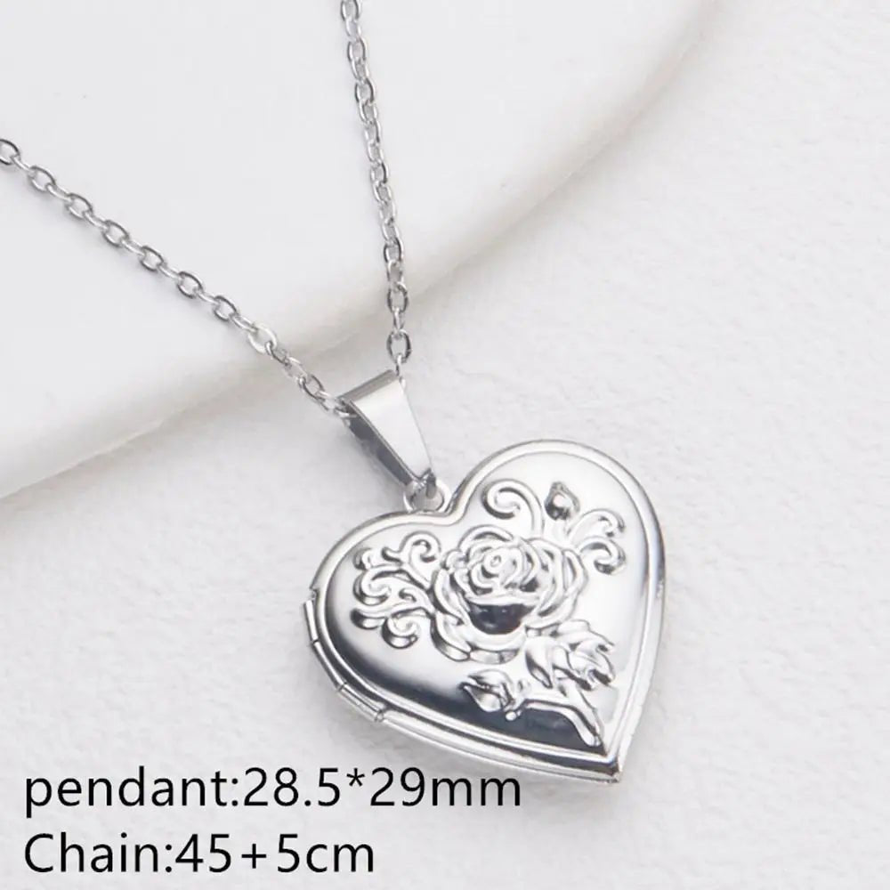 "The Timeless Keepsake" Heart Locket Necklace - LaVie Jewelery