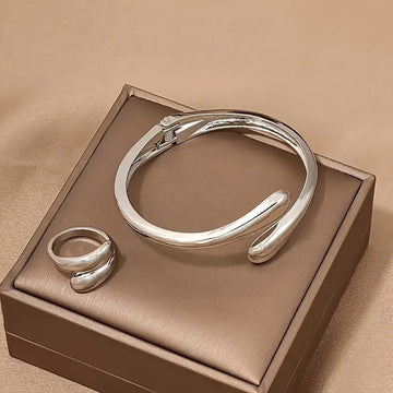Waterdrop Shaped Open Bracelet Earring Bangle Set - LaVie Jewelery