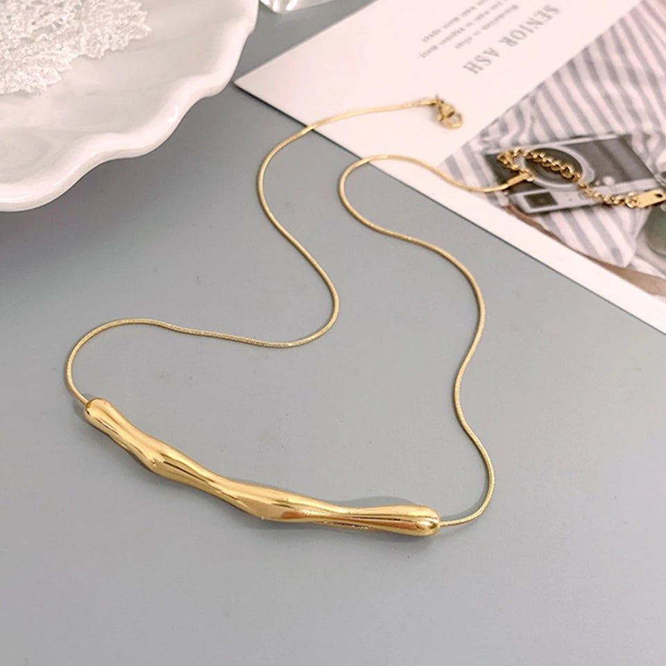 Stainless Steel Collar Bone Chain Short Necklaces - LaVie Jewelery