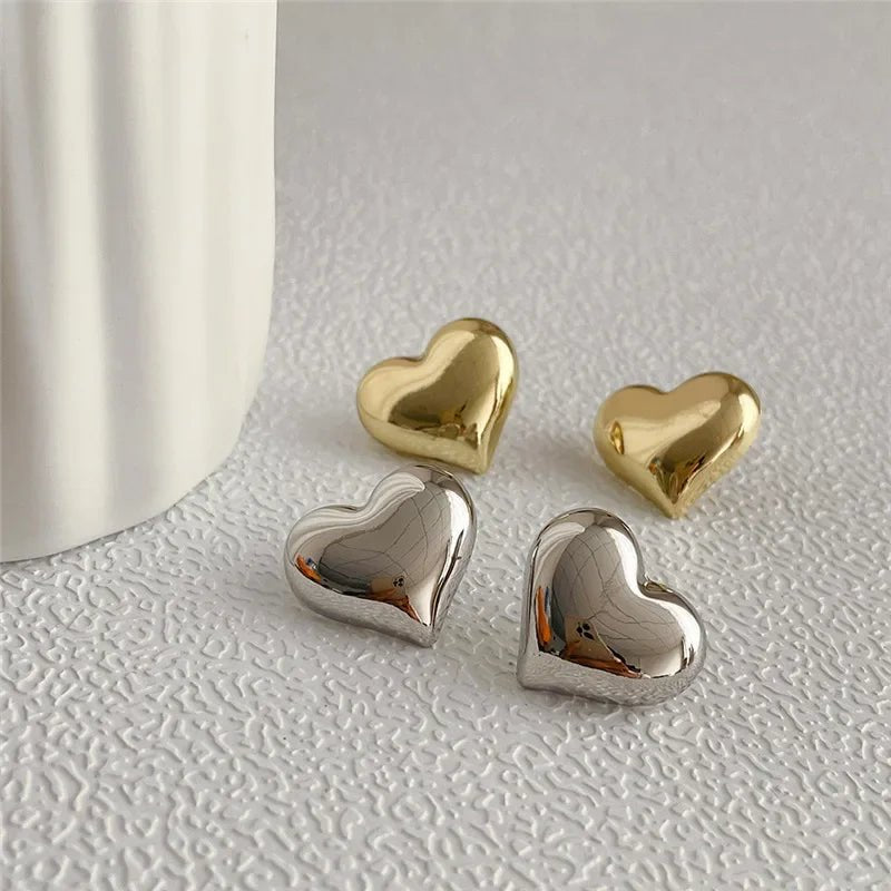 Gold Color Smooth Love Heart Shaped Stud Earrings - LaVie Jewelery