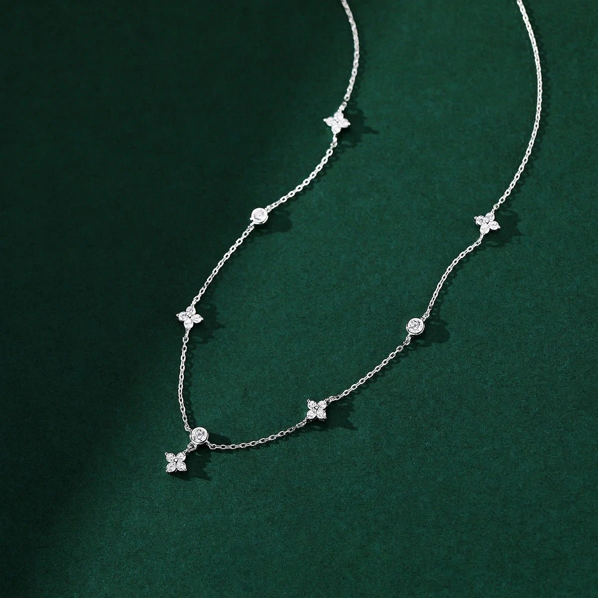Zircon Four - leaf Flower Luxury Chain Choker Necklace - LaVie Jewelery