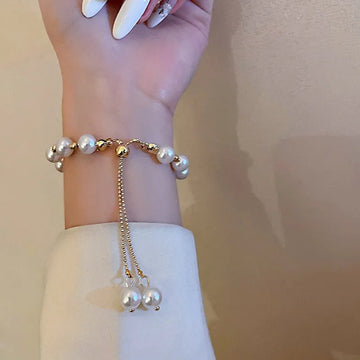 Elegant Charm Pearl Bracelet - LaVie Jewelery