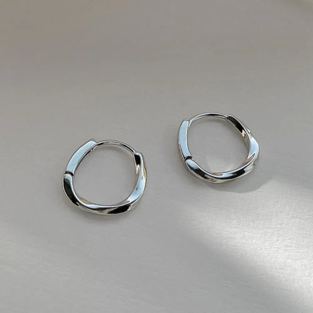 18K Gold Plated Silver Color Circle Hoop Earrings - LaVie Jewelery