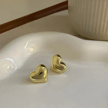 Dainty Love Heart Shape Gold Silver Color Stud Earrings - LaVie Jewelery