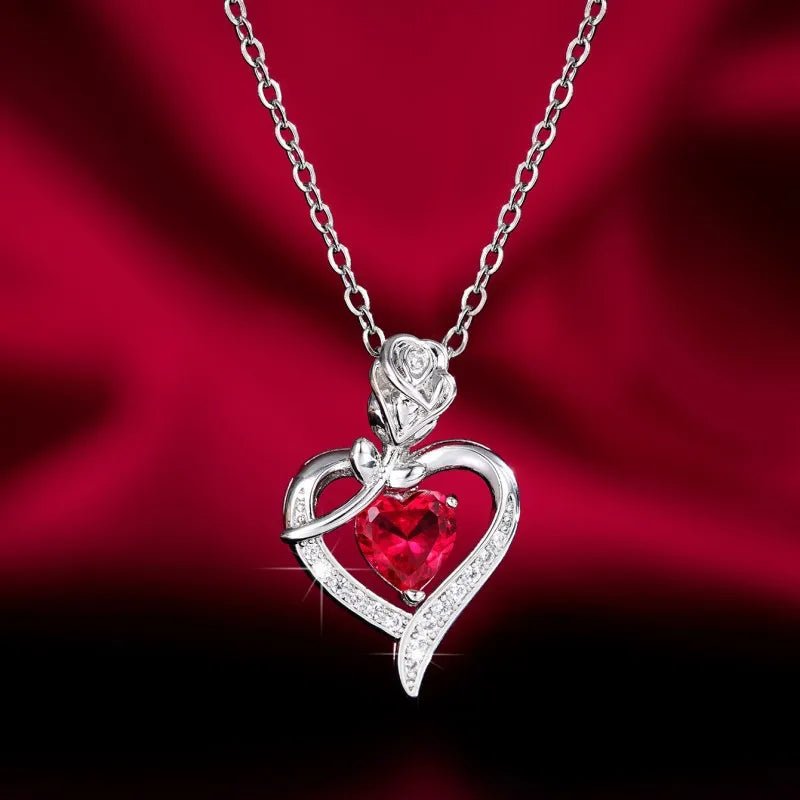 Elegant Hollow Heart Rhinestone Pendant Necklace - LaVie Jewelery