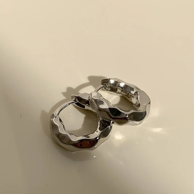 Irregular Oval Hoop Earrings - LaVie Jewelery