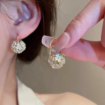 Elegant Multi - Flower Pearl Earrings - LaVie Jewelery