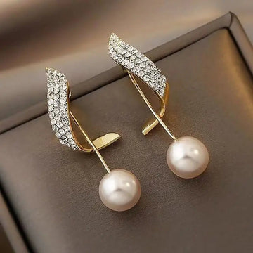 Joker Pendant Pearl Earrings - LaVie Jewelery