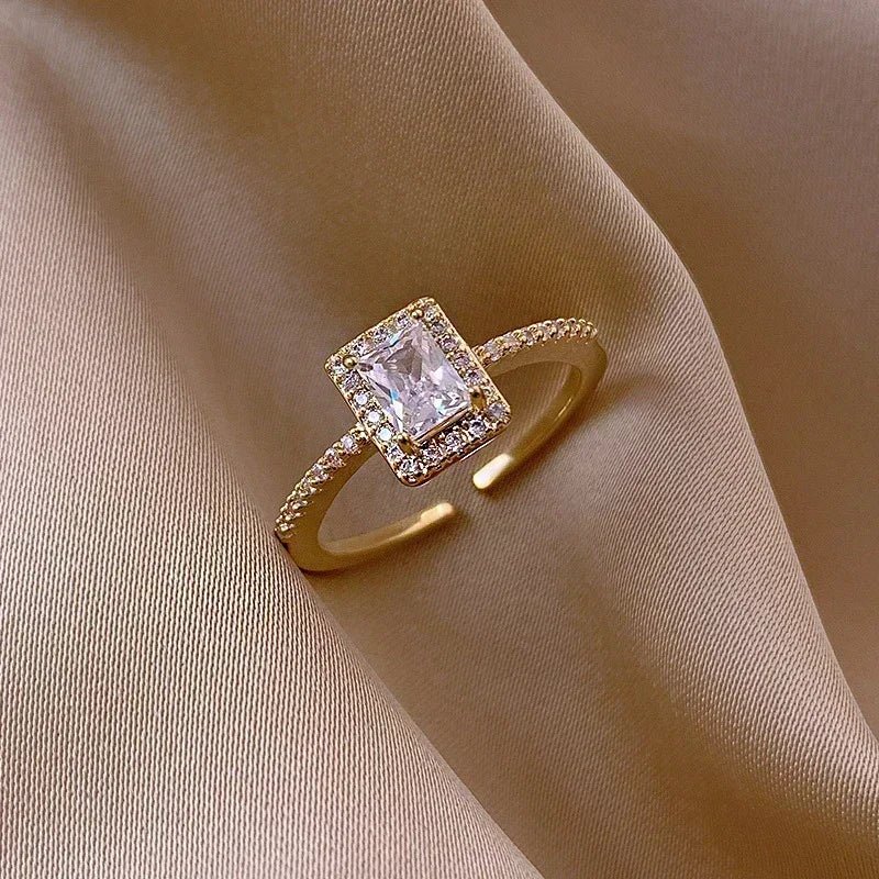 French Square Moissanite Wedding Engagement Rings - LaVie Jewelery
