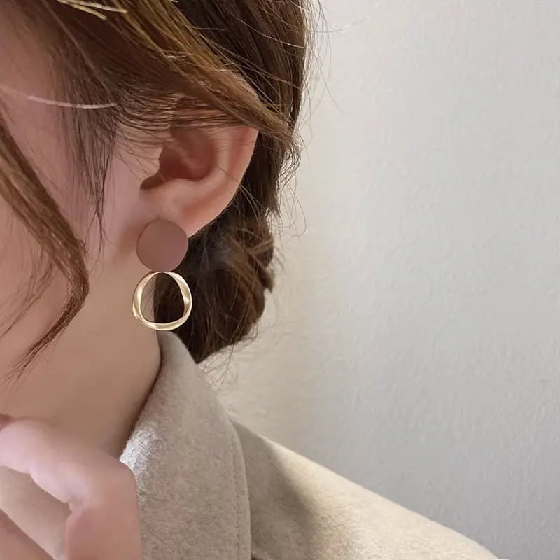 Vintage Brown Round Dangle Drop Earrings - LaVie Jewelery