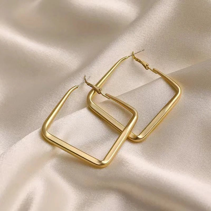 Irregular Circle Gold Color Square Hoop Earrings - LaVie Jewelery