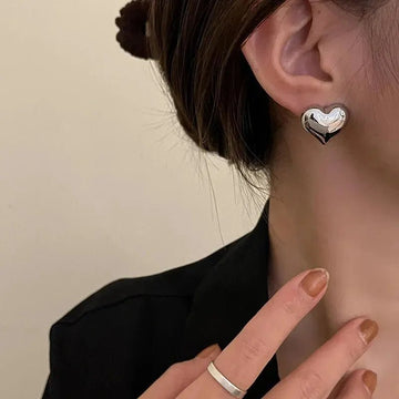 Dainty Love Heart Shape Gold Silver Color Stud Earrings - LaVie Jewelery