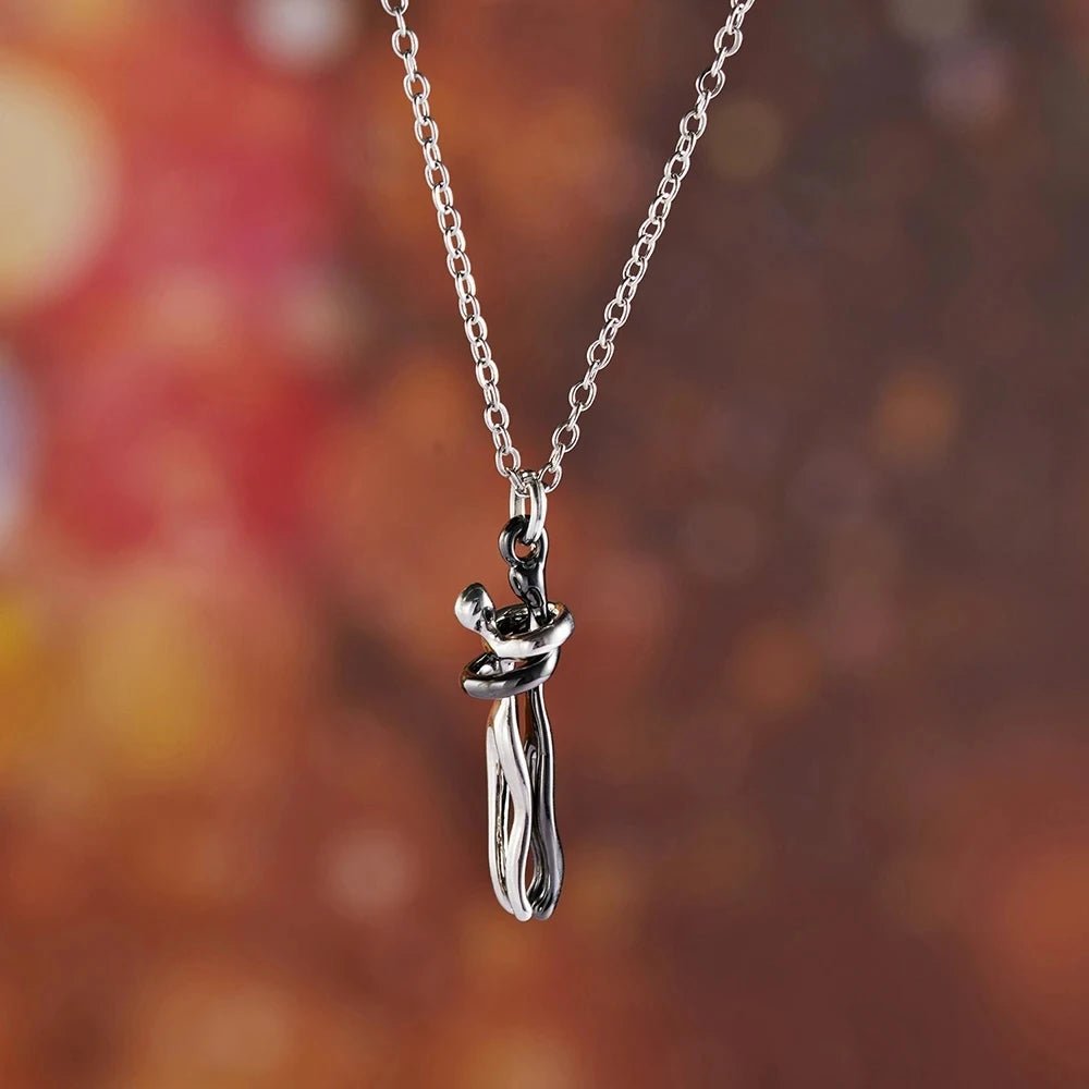 "The Eternal Embrace" Hugging Couple Necklace - The LaVie Jewelry