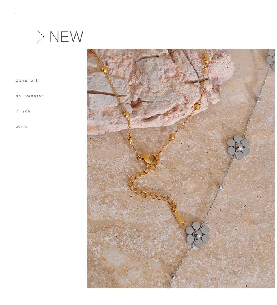Stainless Steel Flower Chain Fashion Necklace - LaVie Jewelery