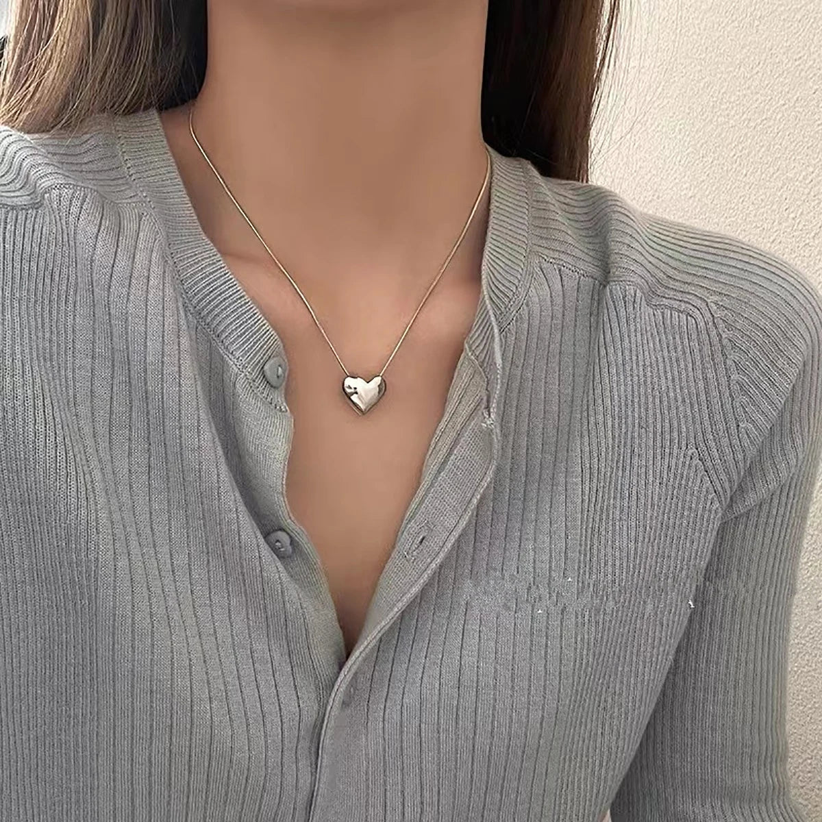 Korean Silver Color Snake Bone Chain w Heart Pendant Choker Necklace - LaVie Jewelery