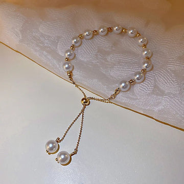 Elegant Charm Pearl Bracelet - LaVie Jewelery