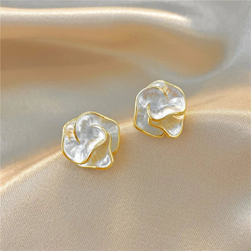 Luxury Camellia Stud Earrings - LaVie Jewelery