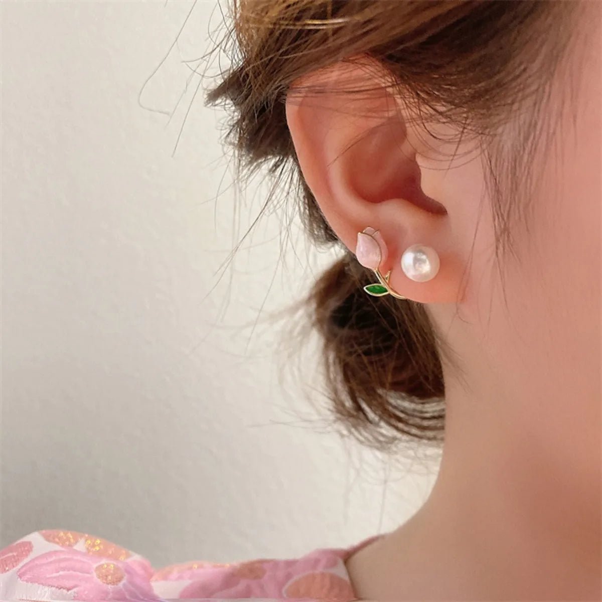 French Tulip Flower Pearl Stud Earrings Pearl Earrings - LaVie Jewelery