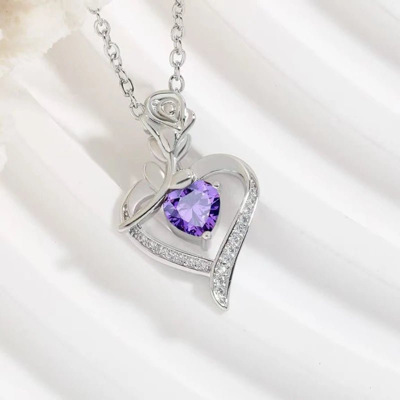 Elegant Hollow Heart Rhinestone Pendant Necklace - LaVie Jewelery