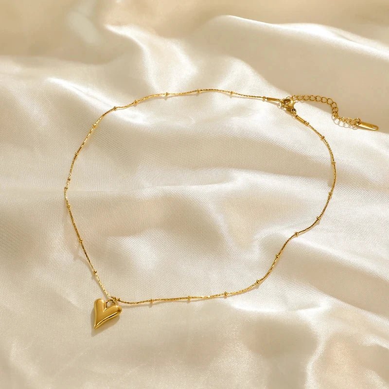 Stainless Steel Heart Pendant Choker Necklace - LaVie Jewelery