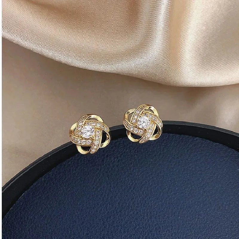 Korean Elegant Zircon Heart Flower Earrings - LaVie Jewelery